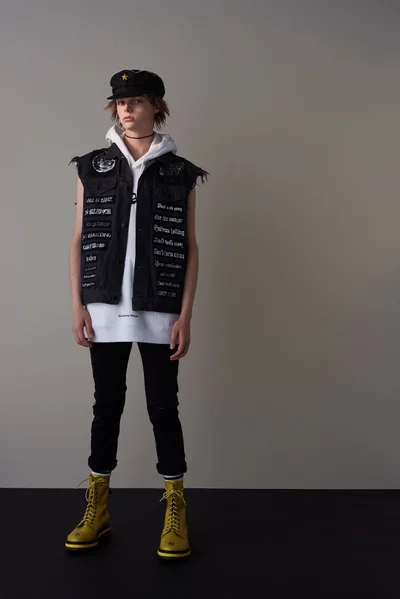 Look 4